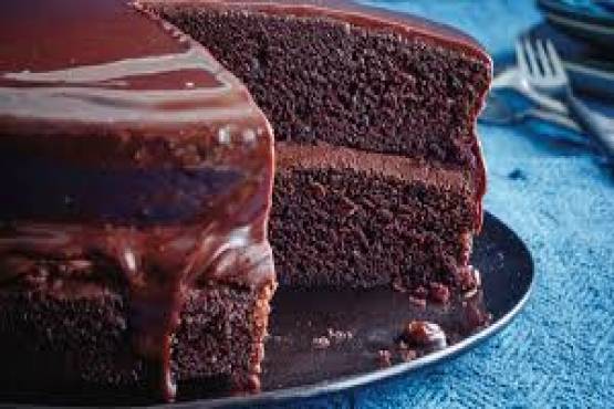 CHOCOLATE FUDGE CAKE 