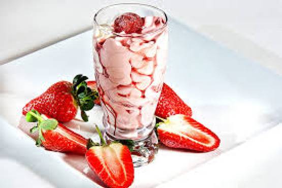STRAWBERRY FLUTE